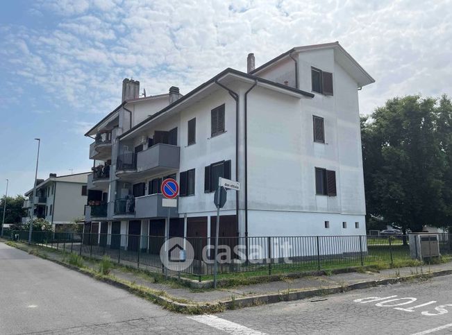 Appartamento in residenziale in Via Angelo Rognoni 4