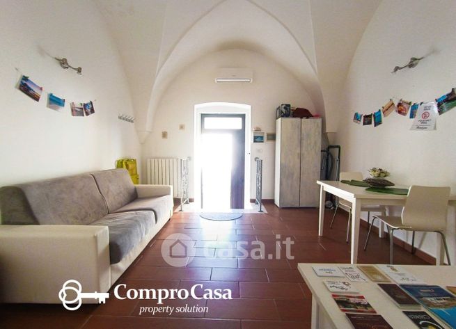 Casa indipendente in residenziale in Via Leonida Flascassovitti