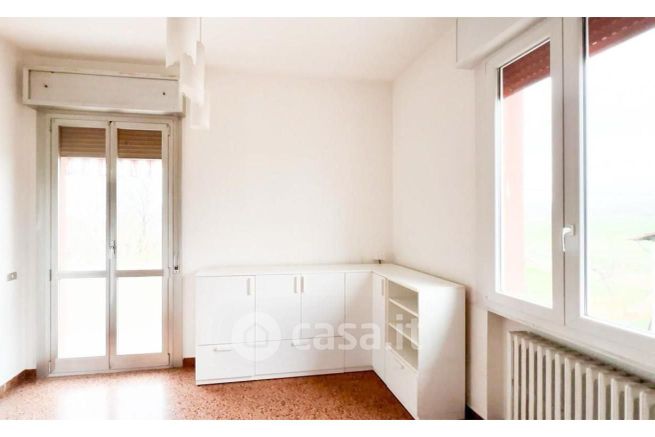 Appartamento in residenziale in Via Emilia Ponente