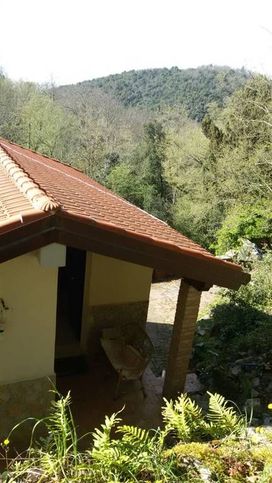 Casa indipendente in residenziale in