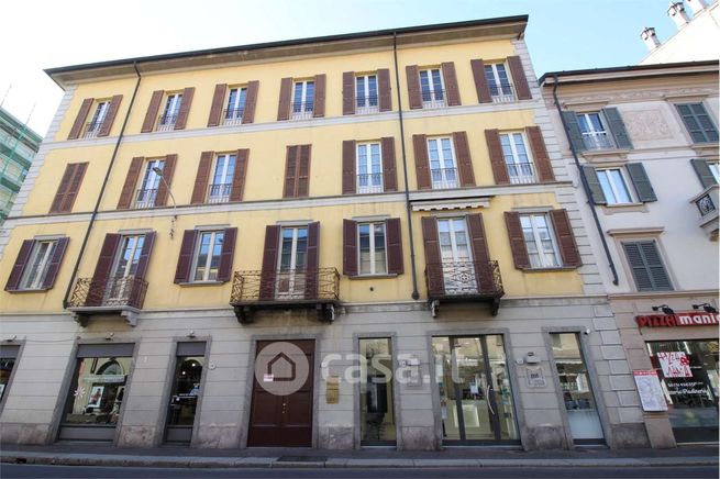 Appartamento in residenziale in Via Milano 26