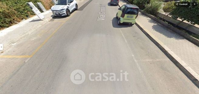 Capannone in commerciale in Via Germania 12