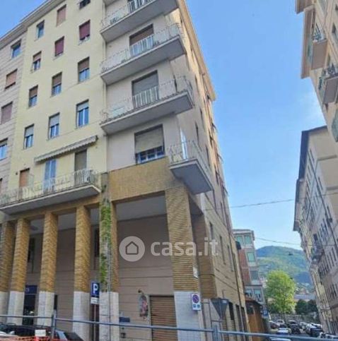Appartamento in residenziale in Via Persio Aulo Flacco 19