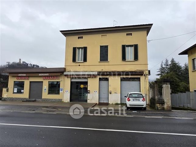 Appartamento in residenziale in Via Canturina