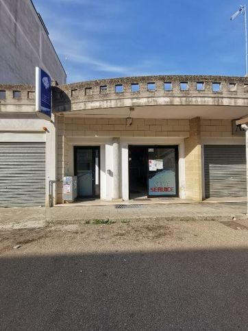 Negozio/locale commerciale in commerciale in Via Nicola Ferramosca 184