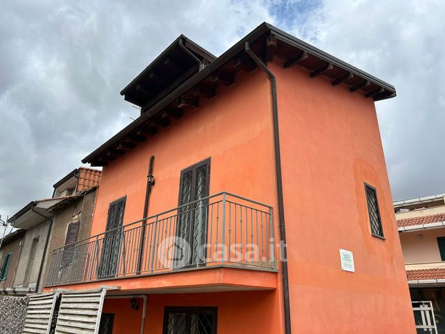 Appartamento in residenziale in Via Montagnano 1 /3