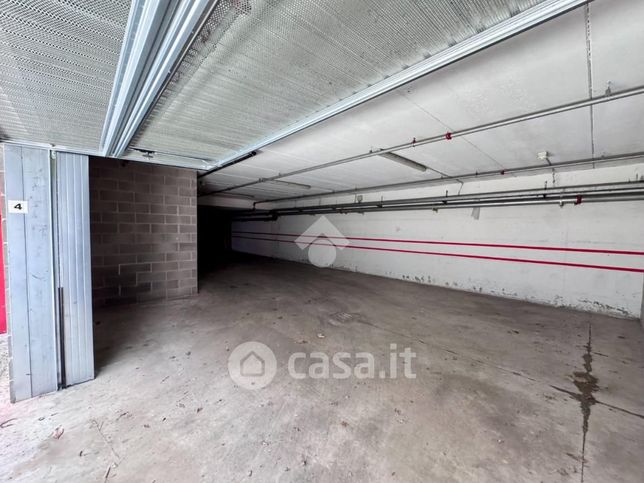 Box/posto auto in residenziale in Via NiccolÃ² Copernico 1