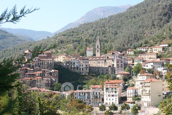 Appartamento in residenziale in Via Carriera Piana