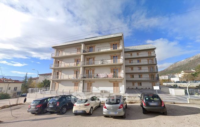 Appartamento in residenziale in Via Madonna delle Grazie 18