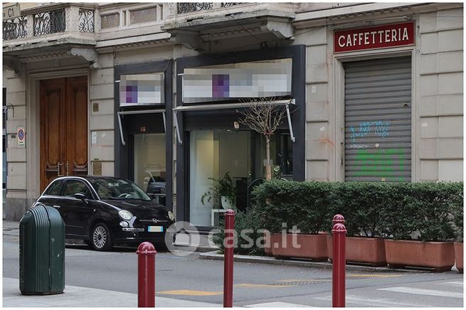 Ufficio in commerciale in Via San Secondo 19