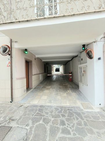 Box/posto auto in residenziale in Via Giuseppe Mazzini 95