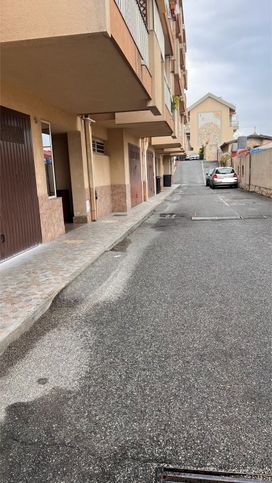 Box/posto auto in residenziale in Panoramica dello Stretto