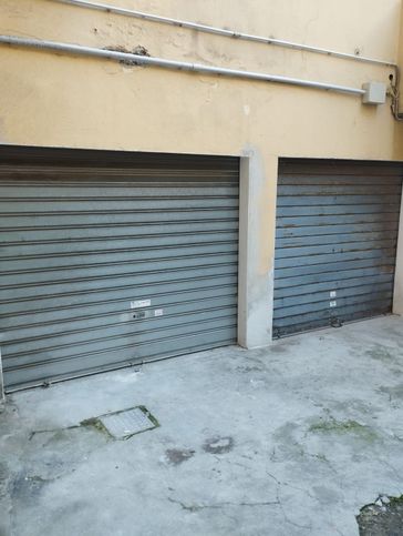 Box/posto auto in residenziale in Via Pietro Cavaro