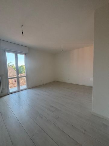 Appartamento in residenziale in Via Montegrappa 12