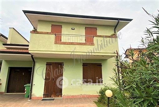 Villetta a schiera in residenziale in Strada Martorelli