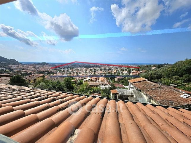 Appartamento in residenziale in Via Bergiola 87