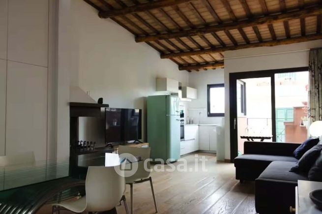 Appartamento in residenziale in Vicolo del Cinque 16