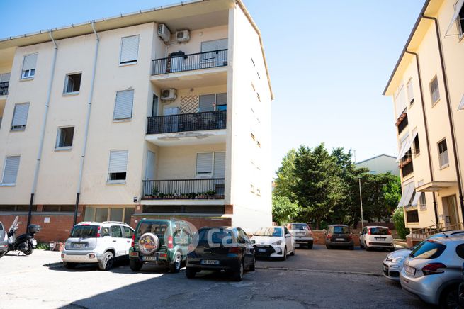 Appartamento in residenziale in Via Toscana 68