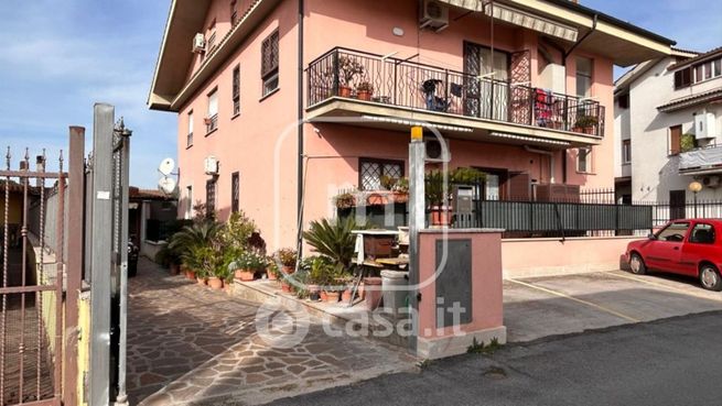 Appartamento in residenziale in Via Aurelio Saffi 21