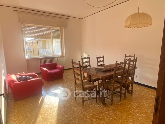 Appartamento in residenziale in Via CÃ  Rossa