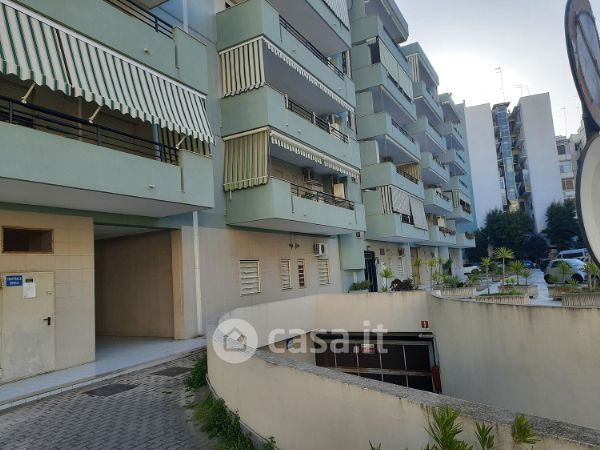 Box/posto auto in residenziale in Via Plateja 55