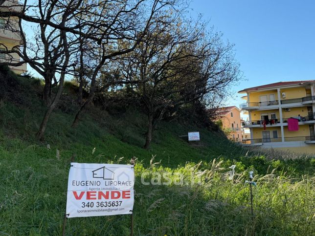 Terreno edificabile in residenziale in Corso Europa 45