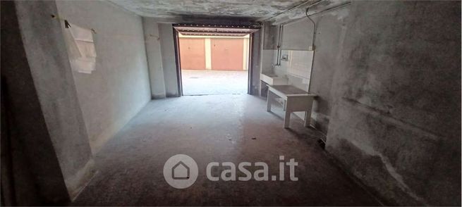 Garage/posto auto in residenziale in Via San Martino 26