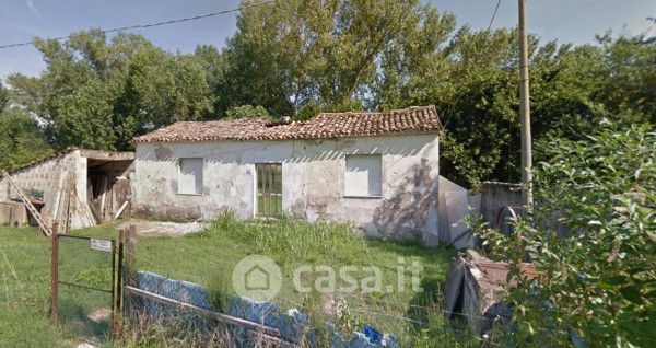 Rustico/casale in residenziale in Via Giuseppe Verdi 5