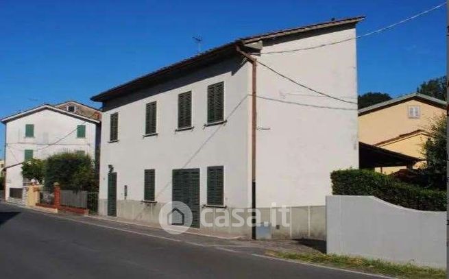 Casa indipendente in residenziale in Via Pisana 3560