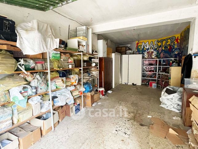 Garage/posto auto in residenziale in Via Asiago 2