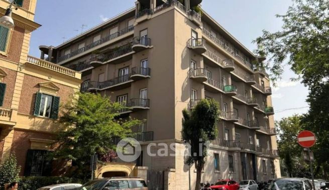 Ufficio in commerciale in Piazza della Libertà 20