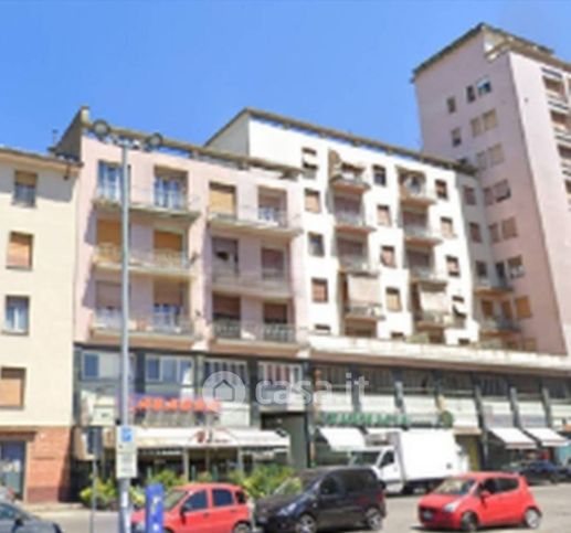 Appartamento in residenziale in Via Pietro Isola 10