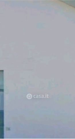 Capannone in commerciale in Via Firenze