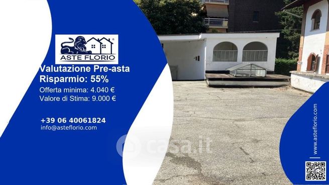 Box/posto auto in residenziale in Strada Rebaude