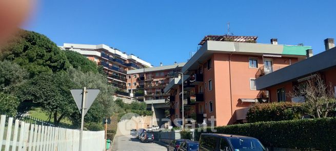 Box/posto auto in residenziale in Via Emilio Salgari