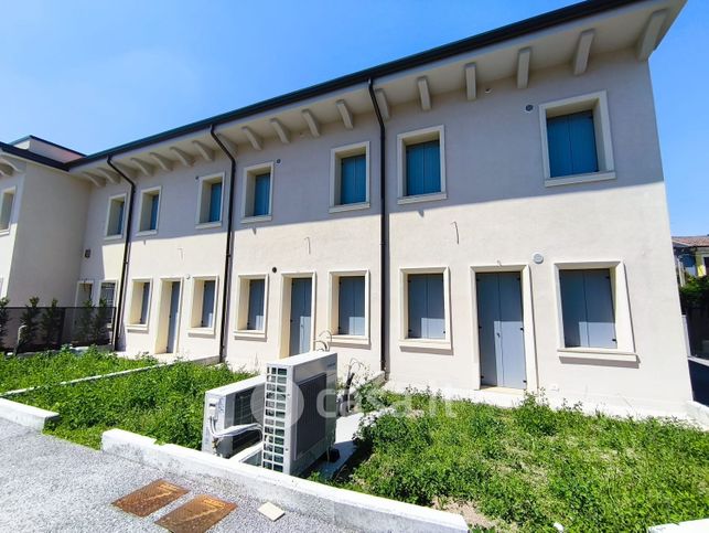 Villetta a schiera in residenziale in 