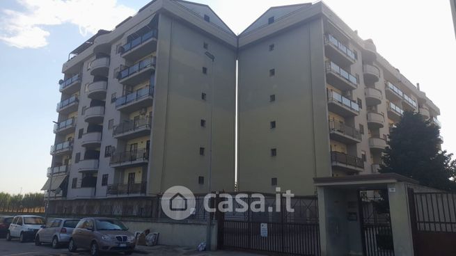 Appartamento in residenziale in Via Firenze