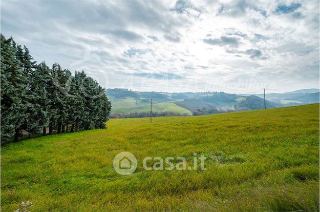 Terreno agricolo in commerciale in Via Costa 13