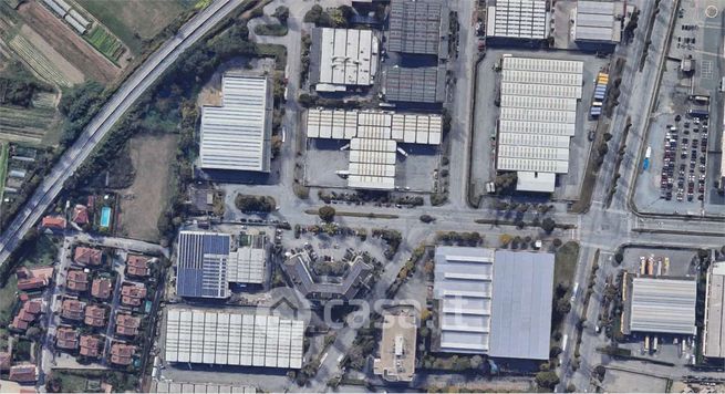Ufficio in commerciale in Corso Lombardia