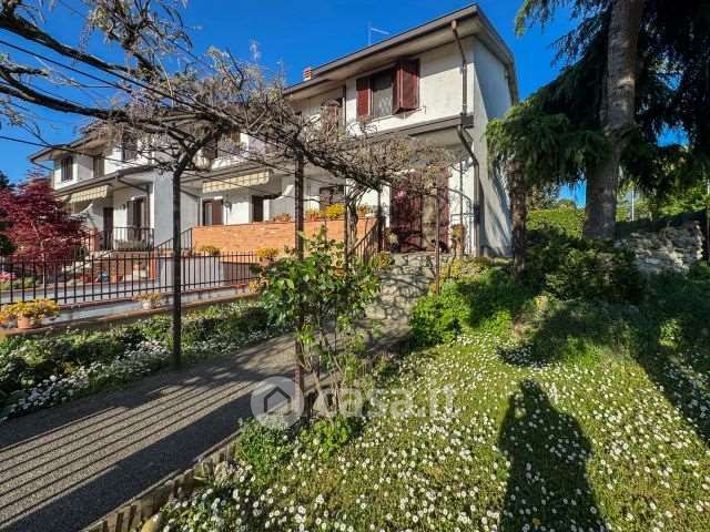 Villa in residenziale in Via Antonio Gramsci 2