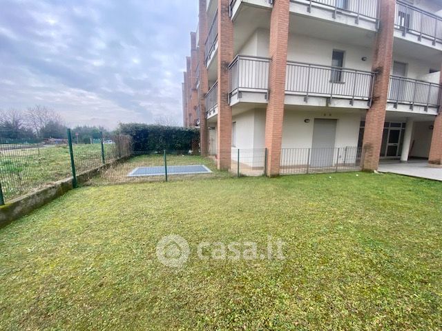 Appartamento in residenziale in Via Cadore 28