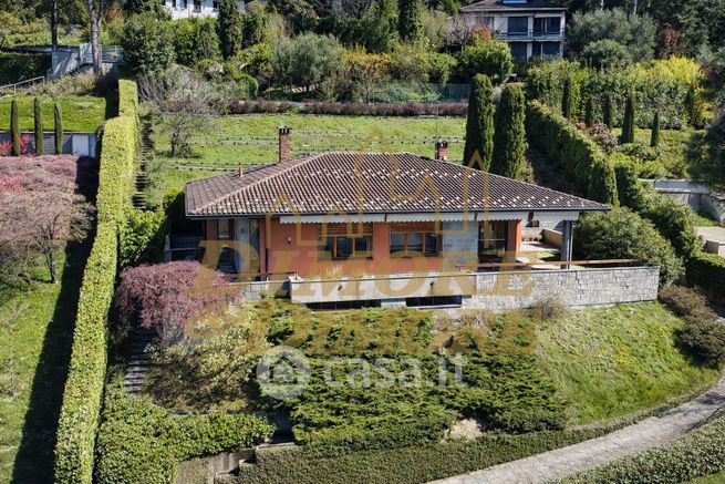 Villa in residenziale in Via Ludovico Ariosto 18