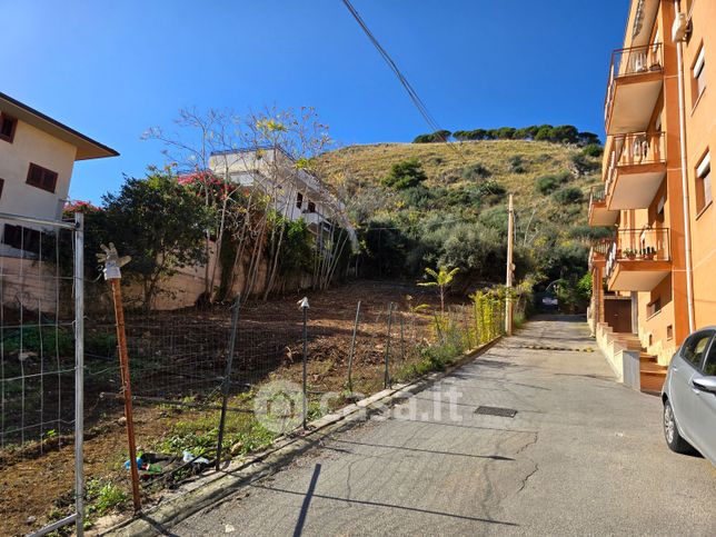 Terreno edificabile in residenziale in Via Cagli Corrado