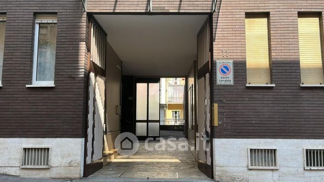 Box/posto auto in residenziale in Via Raffaele Piria