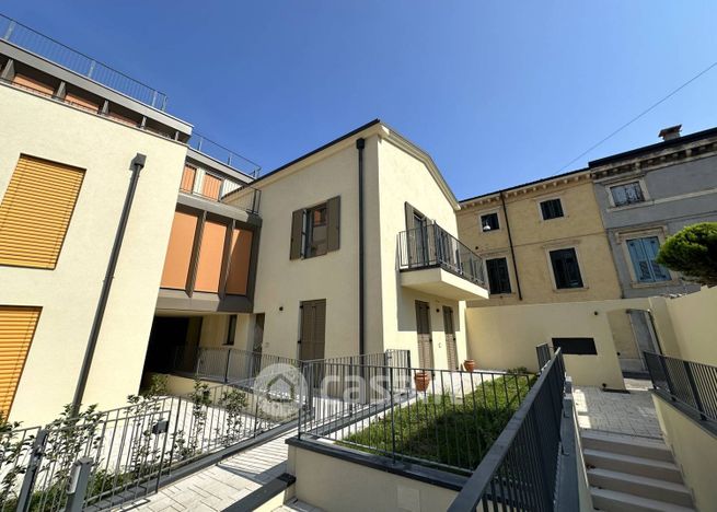 Appartamento in residenziale in Via del Bersagliere 25