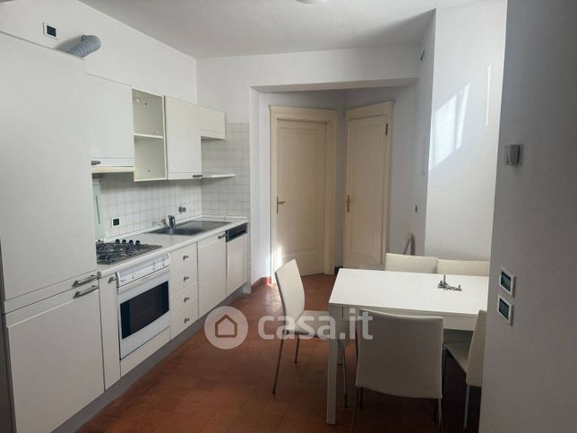 Appartamento in residenziale in Via d'Azeglio