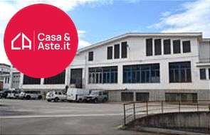 Capannone in commerciale in Contrada Campiglione 20