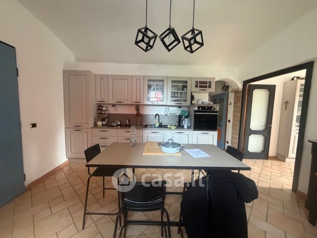 Appartamento in residenziale in Via Giuliano Cassiani 1