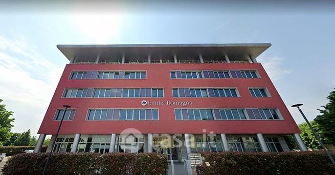 Ufficio in commerciale in Via Rimini