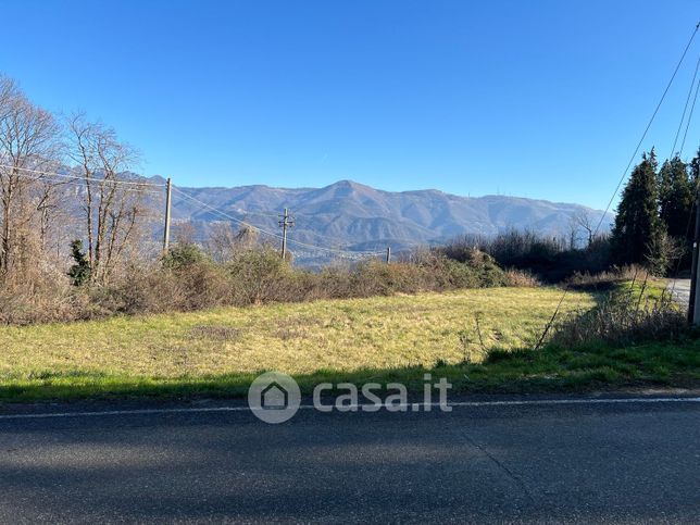 Terreno agricolo in commerciale in Piazza Resegone